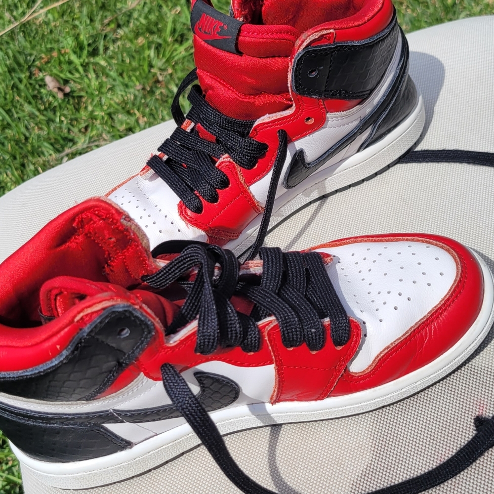 Nike kids shoes